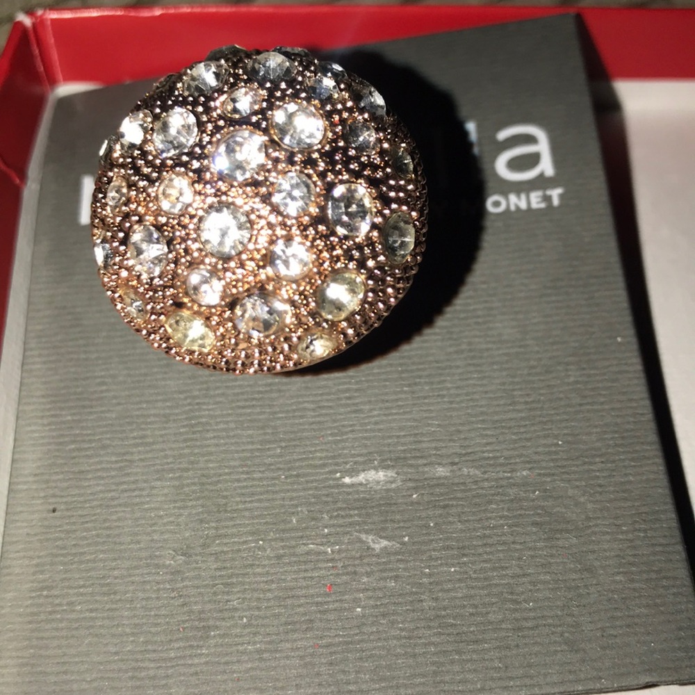Ring - Picture 4 of 4